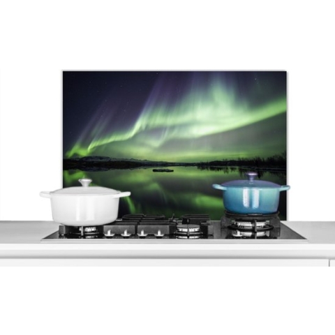 Spatscherm Keuken - Kookplaat Achterwand - Spatwand Fornuis - 90x60 cm - Noorderlicht - Meer - IJsland - Groen - Bos - Sneeuw - Aluminium - Wanddecoratie - Muurbeschermer - Hittebestendig