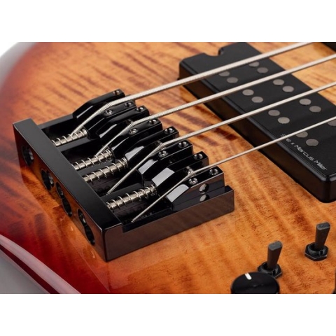 Basgitaar Sire Basses M7 2nd Gen Series Marcus Miller M7+ A4/BRS Bruin