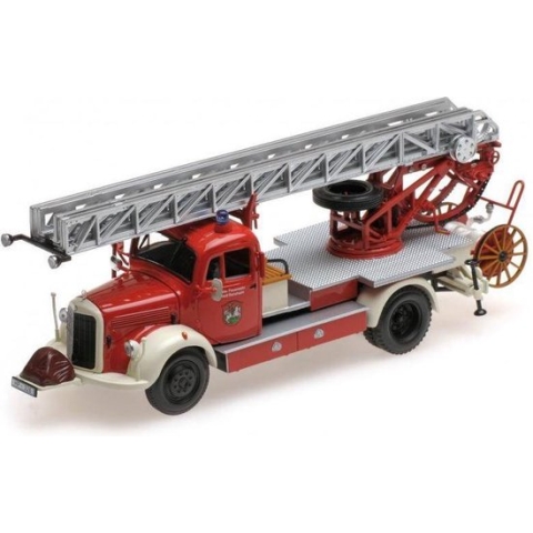 Mercedes-Benz L3500 'Feuerwehr Bensheim' 1950 - 1:43 - Minichamps