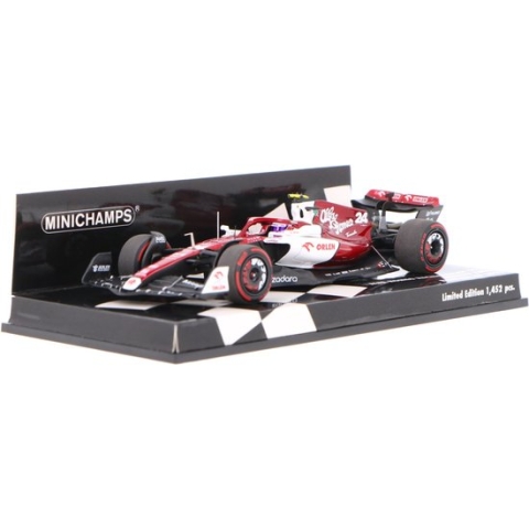 Alfa Romeo Racing C42 Minichamps 1:43 2022 Zhou Guanyu Alfa Romeo F1 Team ORLEN 417220124 Bahrain