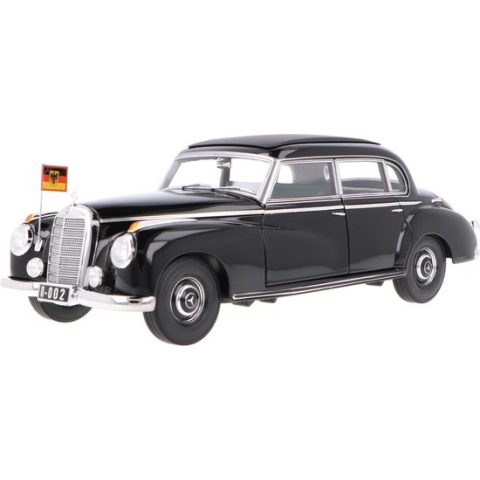 Mercedes-Benz 300 Bondskanselier Konrad Adenauer Norev 1:18 1955 183707