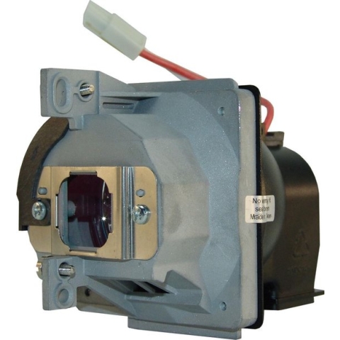 Beamerlamp geschikt voor de INFOCUS IN76 beamer, lamp code SP-LAMP-025. Bevat originele SHP lamp, prestaties gelijk aan origineel.