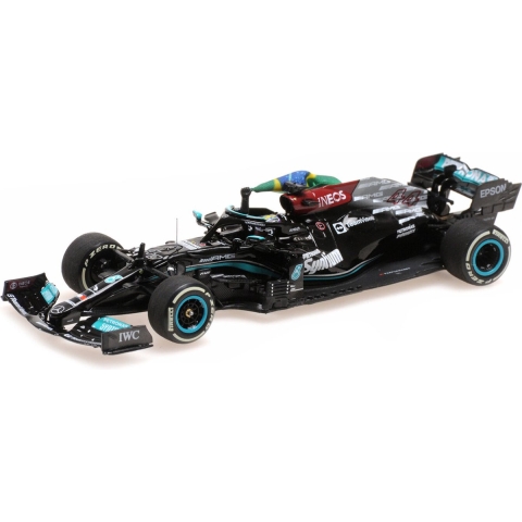 Mercedes-AMG Petronas F1 Team W12 E Performance #44 1st Brazilian GP 2021/+Flag - 1:43 - Minichamps