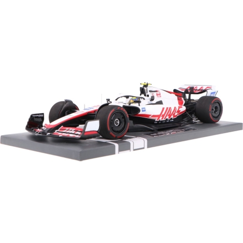 Haas F1 Team VF-22 #47 Bahrain GP 2022 - 1:18 - Minichamps