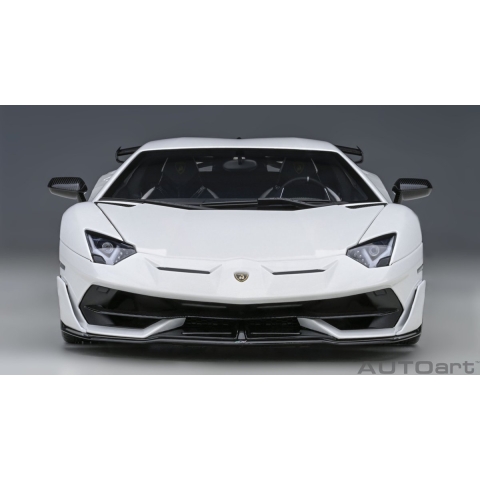 AUTOart 1/18 Lamborghini Aventador SVJ, Bianco Asopa