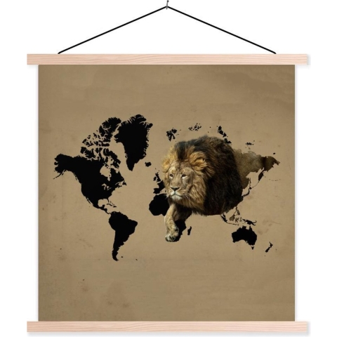 Posterhanger incl. Poster - Schoolplaat - Wereldkaart - Leeuw - Bruin - 120x120 cm - Blanke latten