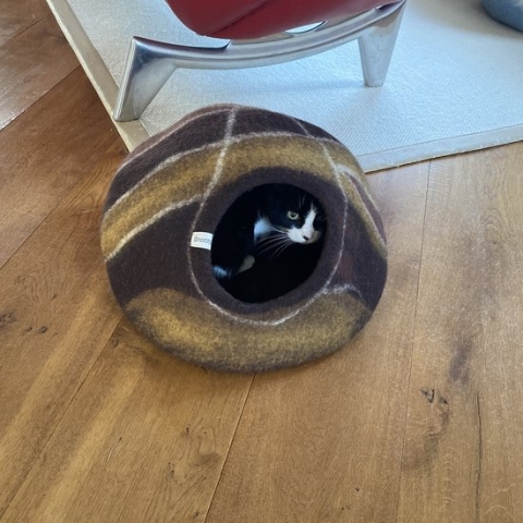 Cat cave Kattenmand bruin - SnoozyCave