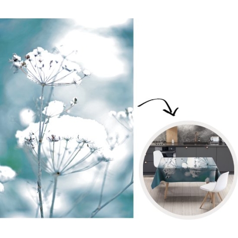 Tafelkleed - Tafellaken - 180x260 cm - Sneeuw - Bloemen - Winter - Seizoenen - Takken - Binnen en Buiten