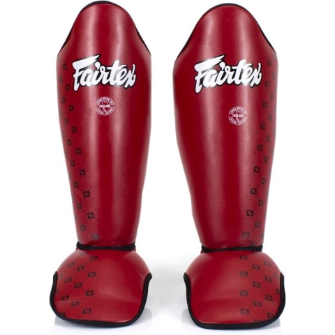 Fairtex Competition Scheenbeschermers - rood - maat M