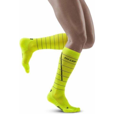 CEP - Reflectie Compressiekousen - neon yellow - Maat (kuitomtrek): Dames II: Kuitomtrek 25 - 31 cm