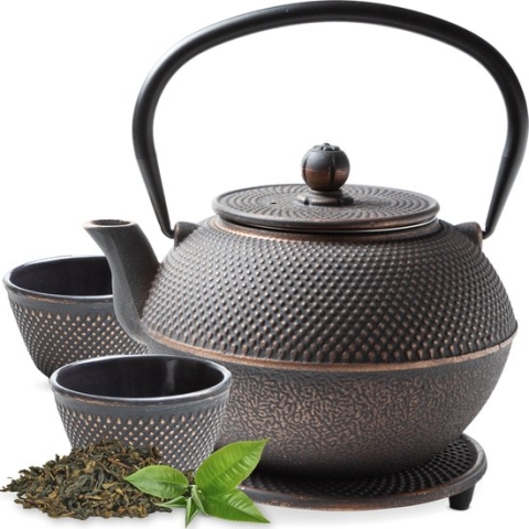 Tealøv THEE SET 1,1 LITER GIETIJZER | COMPLETE SET IN GESCHENKDOOS | Gietijzeren Theepot met Roestvrijstalen Zeef, Gietijzeren Theekopjes en Onderzetter | In Authentiek Japanse Stijl | Arare Zwart-Koper