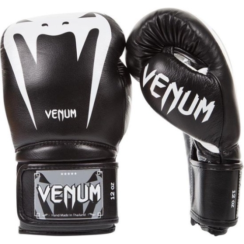 Venum Giant 3.0 Bokshandschoenen (black/white) - 12 OZ