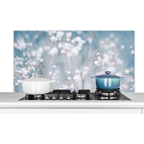 Spatscherm Keuken - Kookplaat Achterwand - Spatwand Fornuis - 120x60 cm - Takken - Sneeuw - Winter - Natuur - Botanisch - Aluminium - Wanddecoratie - Muurbeschermer - Hittebestendig