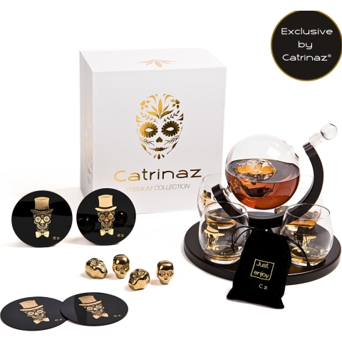 Catrinaz® Luxe Whiskey set - Skull design - Whiskey karaf - Tequila karaf - 0.9L - Incl. 4 gouden skull whiskey stones - 4 whiskey glazen - 4 onderleggers - Uniek geschenk - Gift box - Cadeau voor man