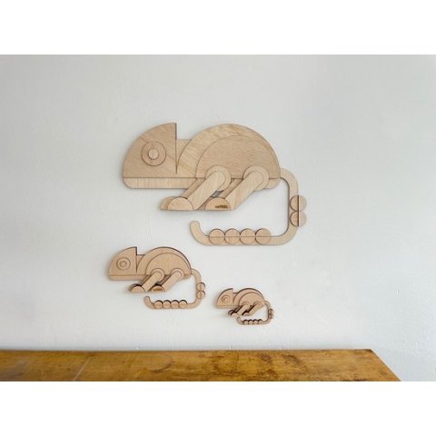 aniMAL Kameleon - Large 51x34cm - Uniek cadeau gepersonaliseerd - Handgemaakt - hi-end Dutch Design - Hoogwaardige Wanddecoratie Hout - Kinderkamer decoratie - Babykamer accessoires - Kraamcadeau - Eyecatcher - Scandinavisch interieur - Laserbaas