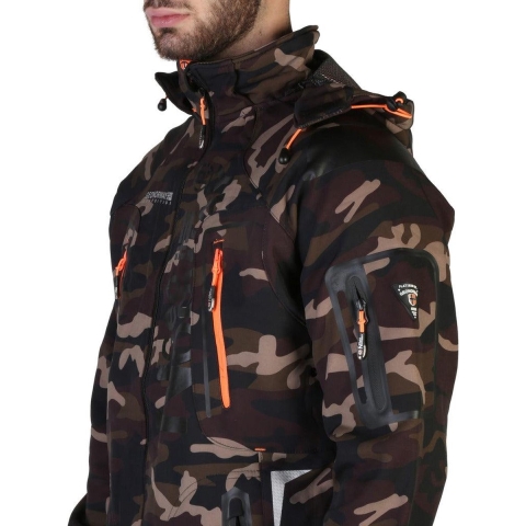 Geographical Norway - Techno-camo_man