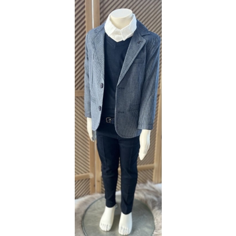 luxe jongens kostuum-kinderpak- kinderkostuum-4 delige set -gestreepte blazer, marineblauwe t-shirt ,marineblauwe broek, witte hemd -bruidsjonkers-bruiloft-feest-verjaardag-fotoshoot- 2 jaar