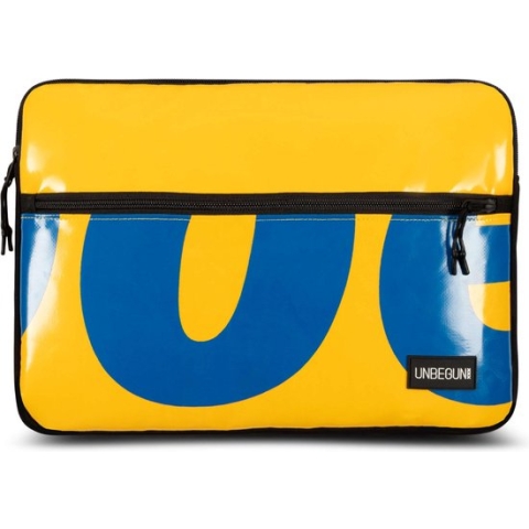 MacBook Pro 16 inch case met vak (van gerecycled materiaal) - Geel-blauwe laptop sleeve/hoes voor de nieuwe MacBook Pro 16 inch M3 (2023)
