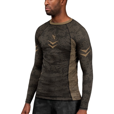 Hayabusa Arrow Ranked Long Sleeve Rashguard - Bruin - maat M