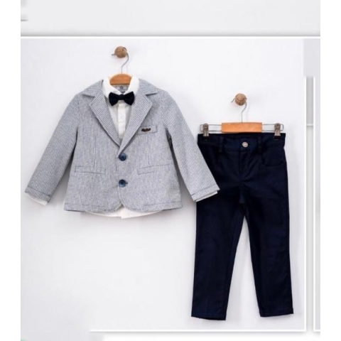 luxe jongens kostuum-kinderpak- kinderkostuum-4 delige set - grijsblauw gestreepte blazer, witte hemd, donkerblauwe kostuumbroek ,vlinderstrik -bruidsjonkers-bruiloft-feest-verjaardag-fotoshoot- 4 jaar maat 104