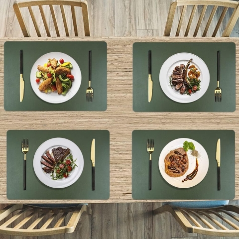Placemats, set van 4, afwasbaar, PU-leer, slijtvast, hittebestendig placemats en onderzetters, antifouling en wasbare placemats voor keuken, restaurant, 45 x 30 cm, legergroen