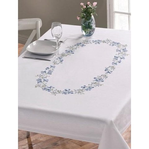Permin borduurpakket voorbedrukt tafelkleed blauwe bloemen 58-6803R 150x220cm