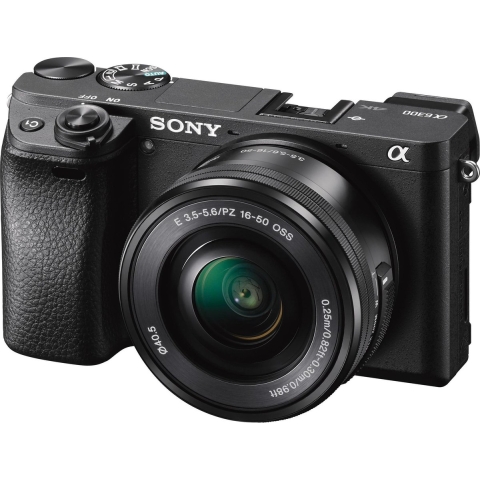 Sony A6300 + 16-50mm f/3.5-5.6 Zwart