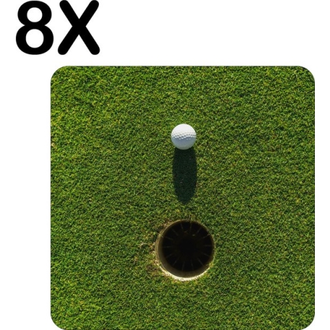 BWK Stevige Placemat - Golfbal Bijna in het Putje - Set van 8 Placemats - 40x40 cm - 1 mm dik Polystyreen - Afneembaar