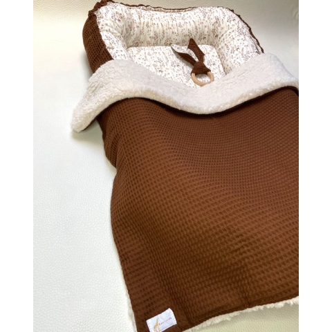 Babynest |Bruin| Wafelkatoen | Takjesprint | Organic |OEKO-TEX | Comfortabel ACTIE NU VOOR 105,98| INCL. 2 Dekentjes| NEW