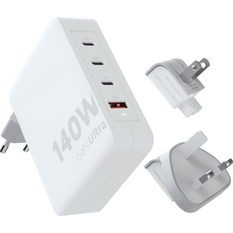 Xtorm 140W Reisstekker / Wereldstekker - GaN-Ultra Travel Charger + 20W USB-C PD Kabel - 3x USB-C + 1x USB A poort - Internationale Stekkers - GRS Materiaal - Wit