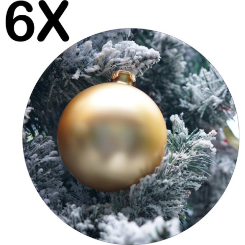 BWK Stevige Ronde Placemat - Gouden Kerstbal in besneeuwde Boom - Set van 6 Placemats - 50x50 cm - 1 mm dik Polystyreen - Afneembaar
