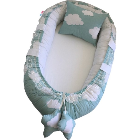 SNS Baby - Babynestje en Hoofdkussen - Organische Katoen - Antibacterieel Babynestje - Anti-Allergisch Babynestje - Munt bewolkt - 74 x 40 cm