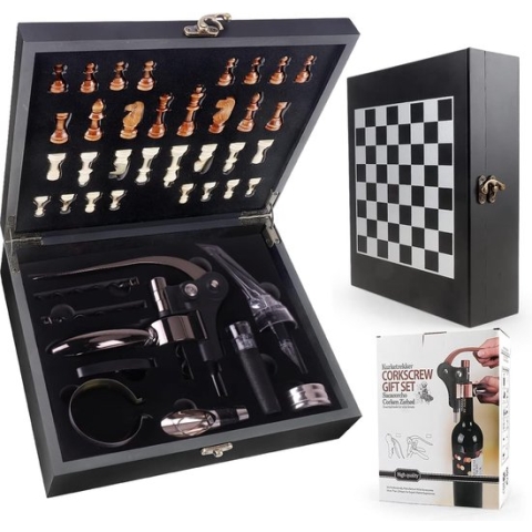 Houten kist wijnaccessoires cadeauset, wijnopenerset, wijnkurkentrekker, wijnstopper, wijnschenker en een houten schaakset (zwart