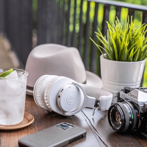 Audio-Technica Headphone ATHM20XBTWH | Draadloze koptelefoons | Beeld&Geluid - Koptelefoons | 4961310159870