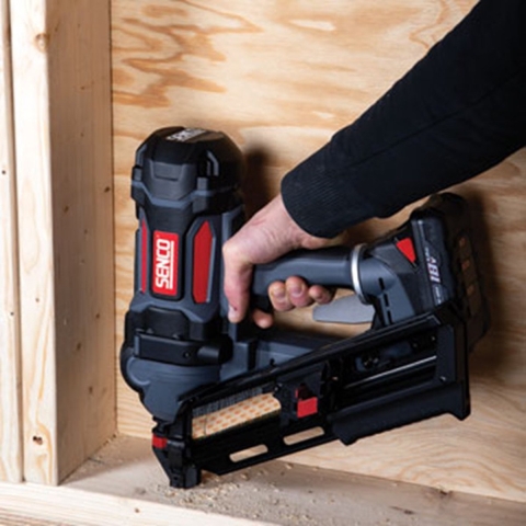 Senco F-35XP 18V Li-Ion Accu Tacker Set (2x 3,0Ah) In Koffer - 2,8-3,8mm