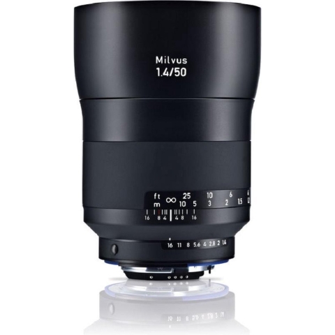 Zeiss Milvus 1.4/50 ZF.2 (Nikon) (incl. zonnekap)