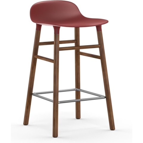 Normann Copenhagen Form Barstool Barkruk 65cm Met Walnoten Onderstel Rood