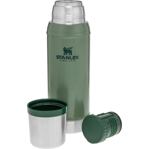 Classic Legendary Bottle | 0.75L | Groen | Hammertone Green | Stanley 1913