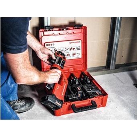 Rothenberger Accu-persmachine | Set werkst.kl. M, 1x2 Ah, EU,15-22-28 mm | Werkstukklemmenset M, 1x2 Ah, EU, 15-22- kunststof koffer | 1 stuk -