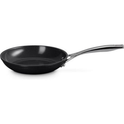 Le Creuset Koekenpan Essential Non-Stick Ceramic - ø 20 cm - keramische anti-aanbaklaag