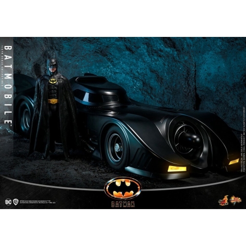 Hot Toys Batman (1989) Movie Masterpiece Batmobile