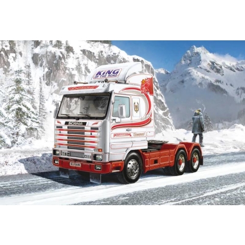 Italeri 1/24 Scania Streamline 143H 6x2