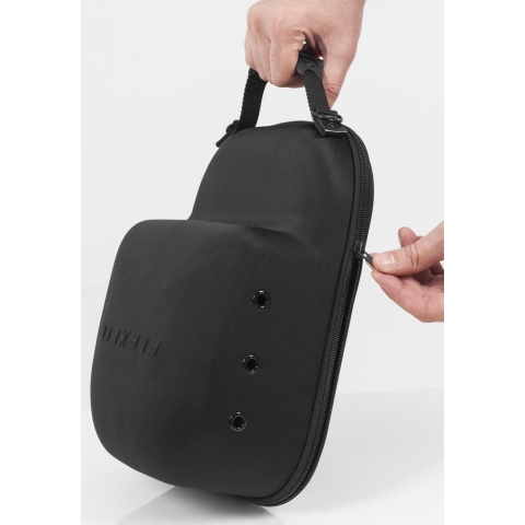Flexfit FF011 Cap Carrier for 6 Caps - Black - 30,5 x 25 x 13,5 cm