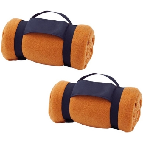 Pakket van 5x stuks fleece dekens/plaids oranje met afneembaar handvat 160 x 130 cm -