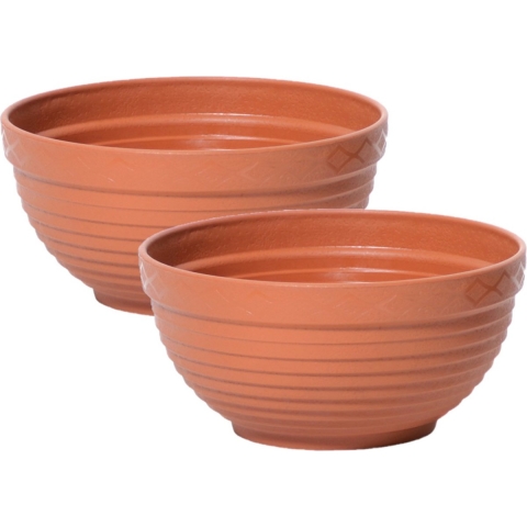 Set van 2x stuks tafelstuk plantenpotten/bloempotten kunststof dia 65 cm en hoogte 24 cm terra cotta -