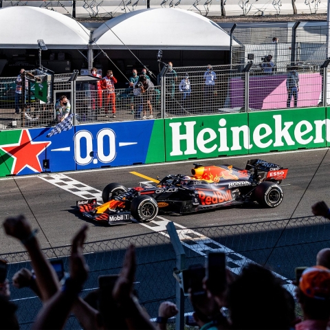 1:12 RB16B - GP Zandvoort 2021 - Winnaar Max Verstappen - Schaalmodel - Red Bull Racing