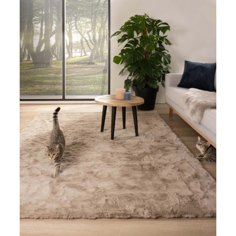Tapeso Zacht hoogpolig vloerkleed - Comfy plus - taupe - 200x290 cm