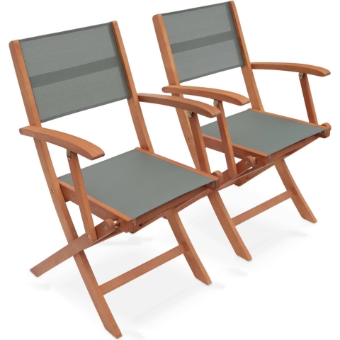 sweeek - Set van twee houten armstoelen