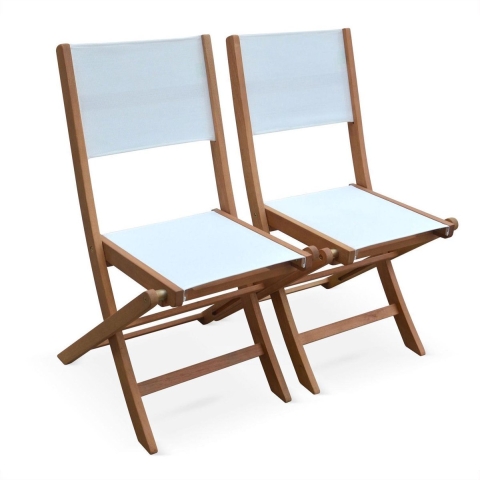 sweeek - Set van twee houten klapstoelen
