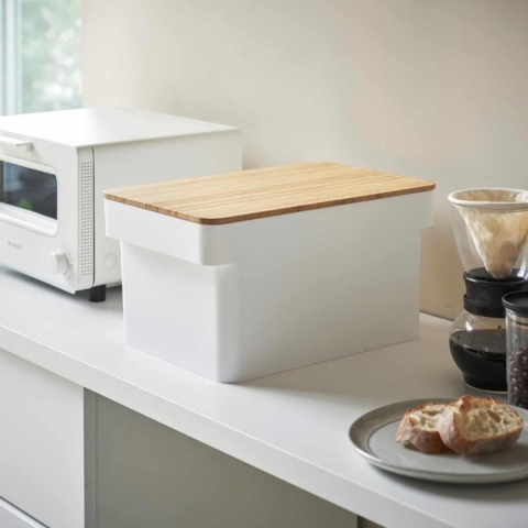 Yamazaki Tower Broodtrommel met Messenhouder